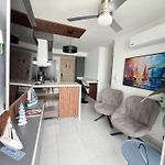 Exclusive 3 Bedroom Apartment - Sunset 47