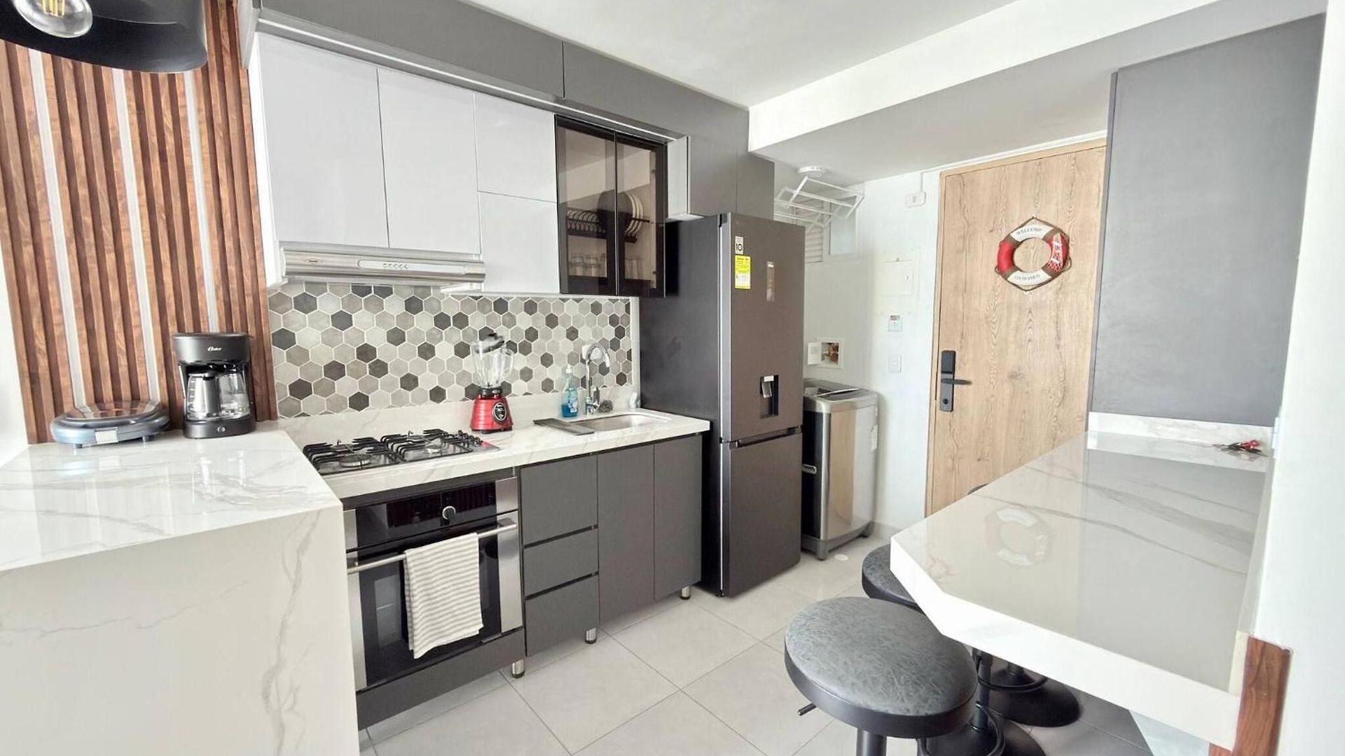 Exclusive 3 Bedroom - Sunset 47 Cartagena