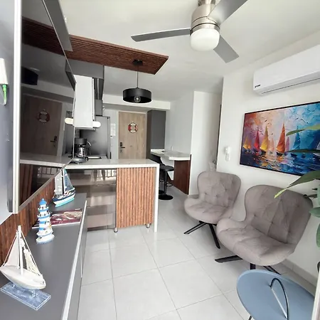 Exclusive 3 Bedroom - Sunset 47 *