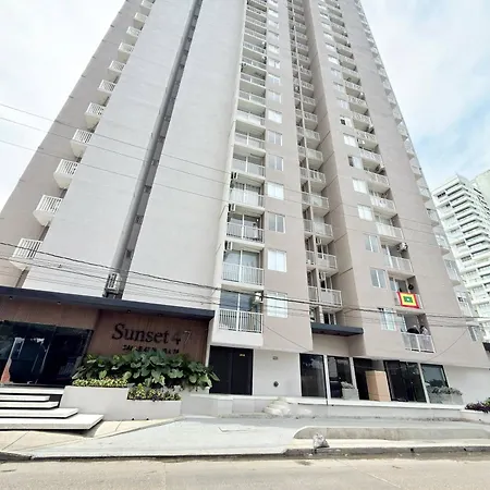 Exclusive 3 Bedroom - Sunset 47 Cartagena